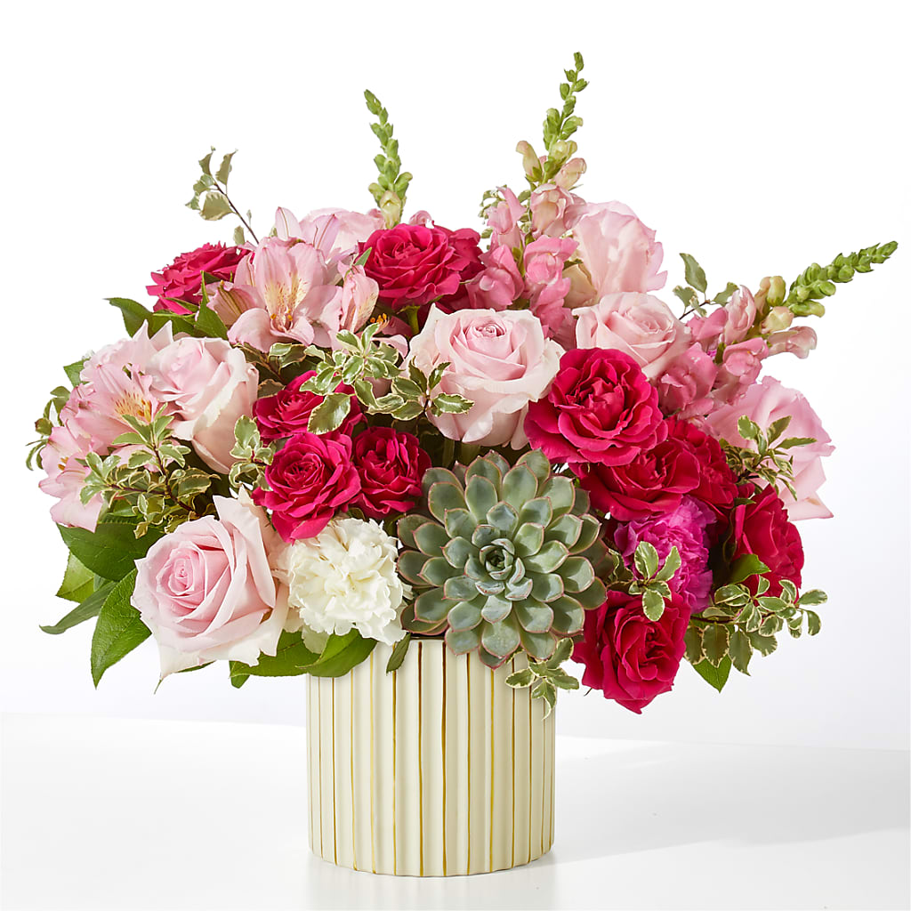 Magenta Musings Bouquet – Petal Palace, Lamesa TX