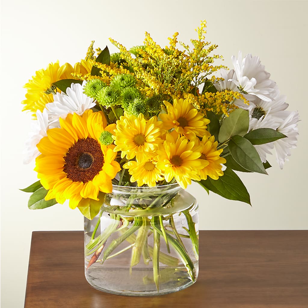 Hello Sunshine Bouquet – Petal Palace, Lamesa TX