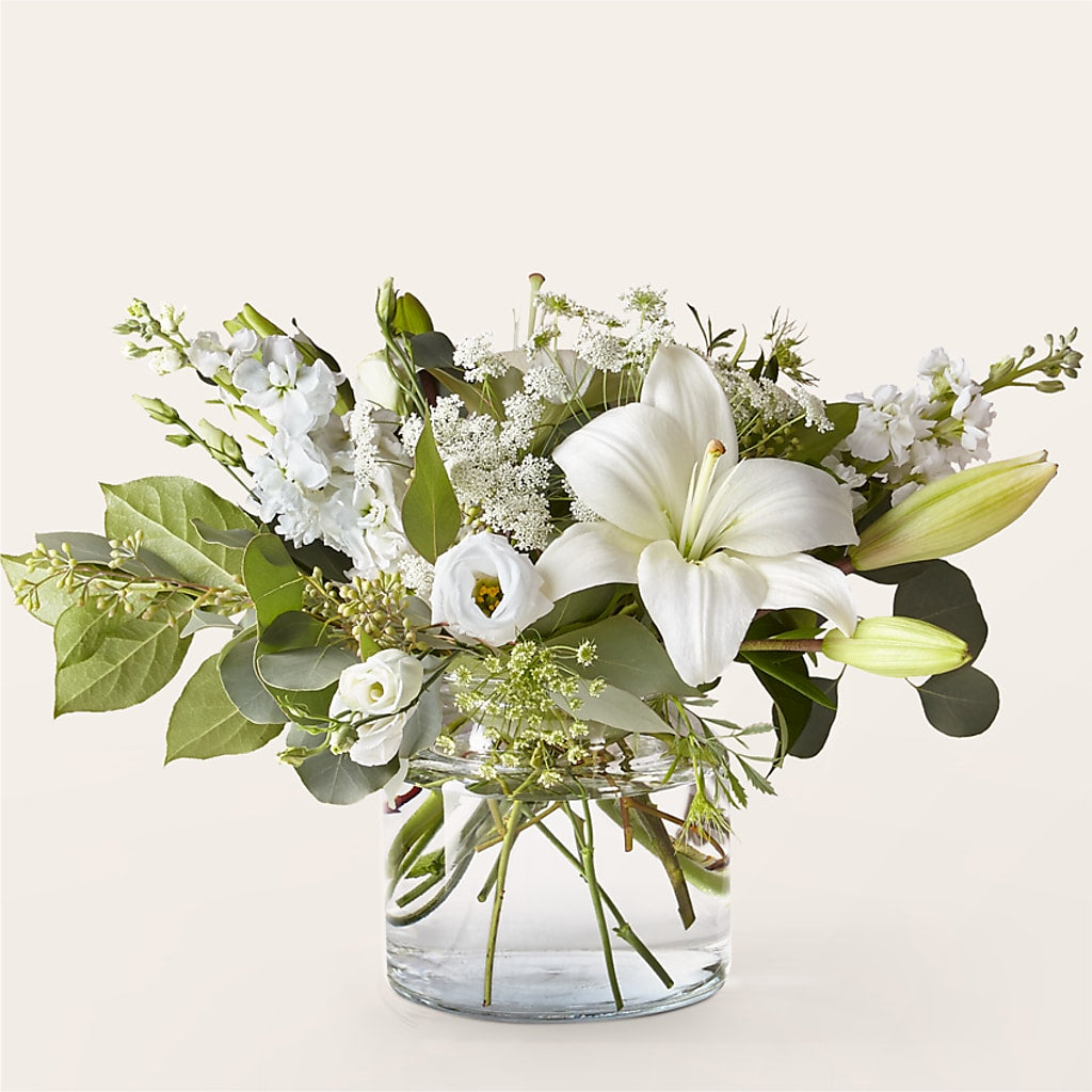 Alluring Elegance Bouquet – Petal Palace, Lamesa TX