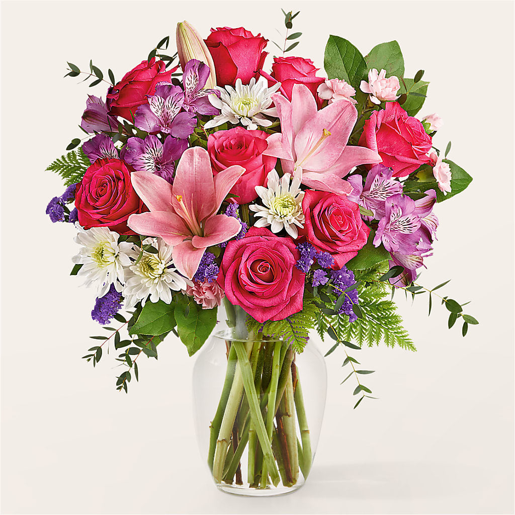 Lace & Pearls Bouquet – Petal Palace, Lamesa TX