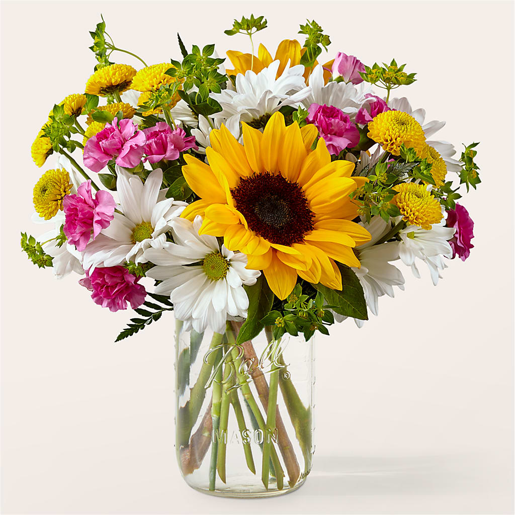 Aglow Bouquet – Petal Palace, Lamesa TX