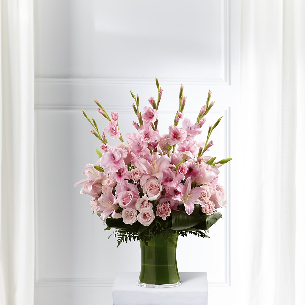 Lovely Tribute Bouquet – Petal Palace, Lamesa TX