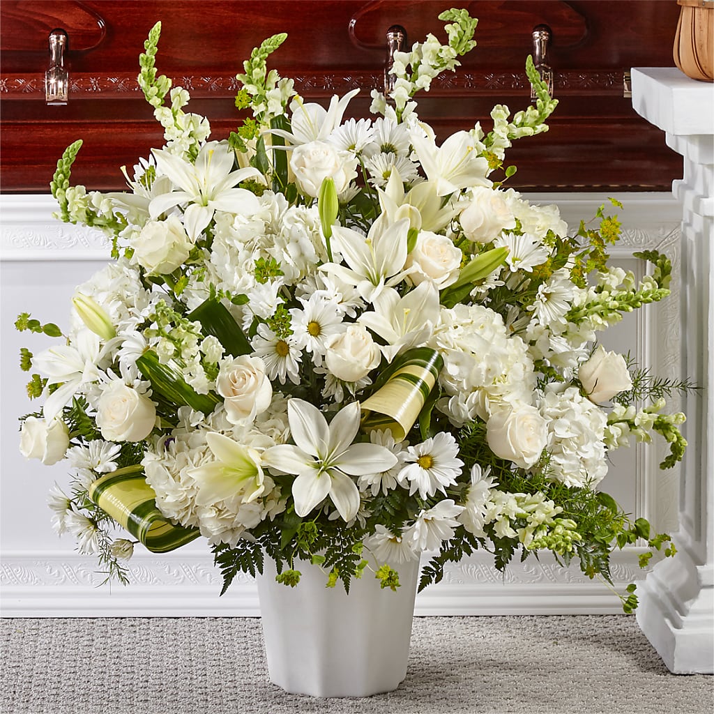 Thoughts of Tranquility Floor Basket – Petal Palace, Lamesa TX