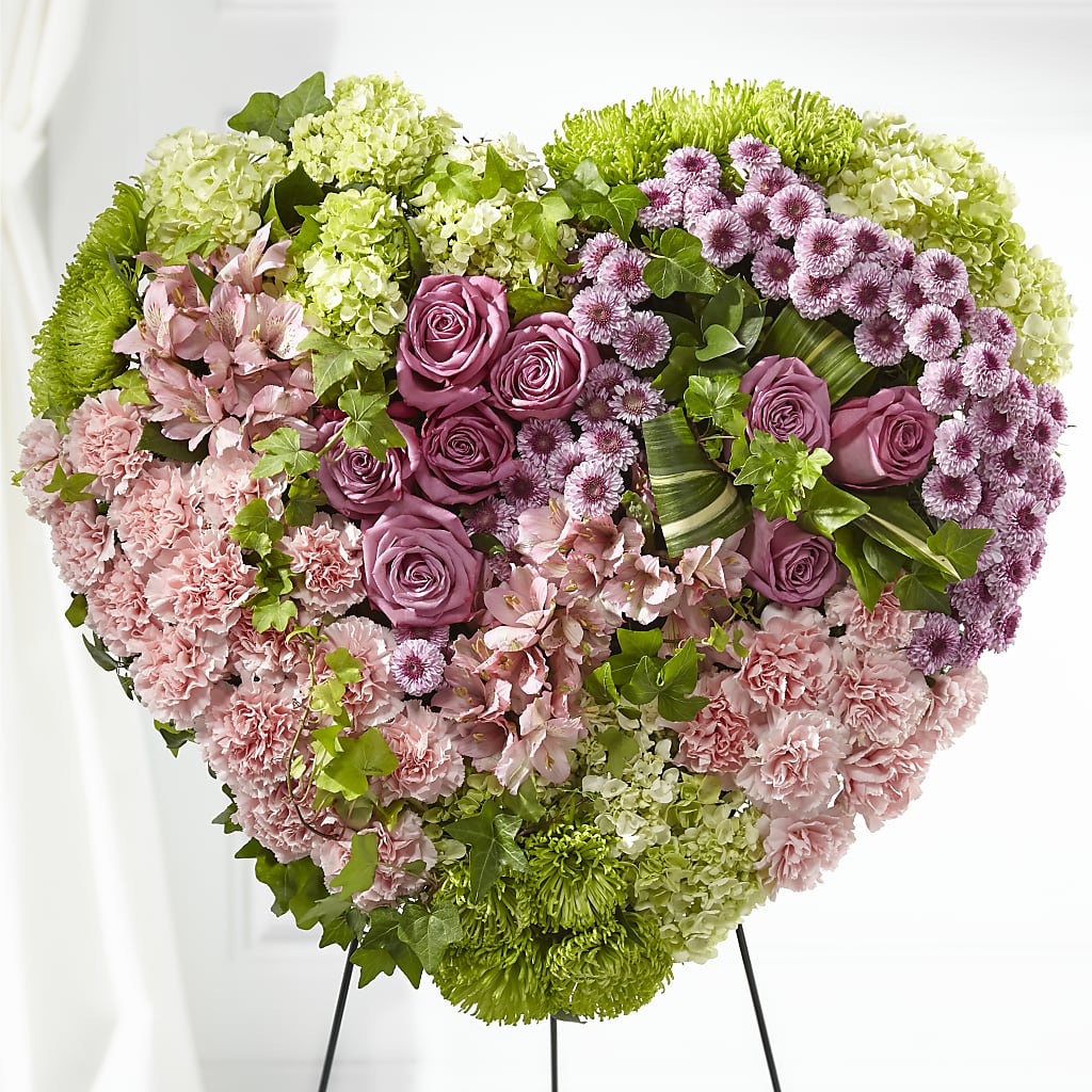 Heartwarming Standing Heart – Petal Palace, Lamesa TX