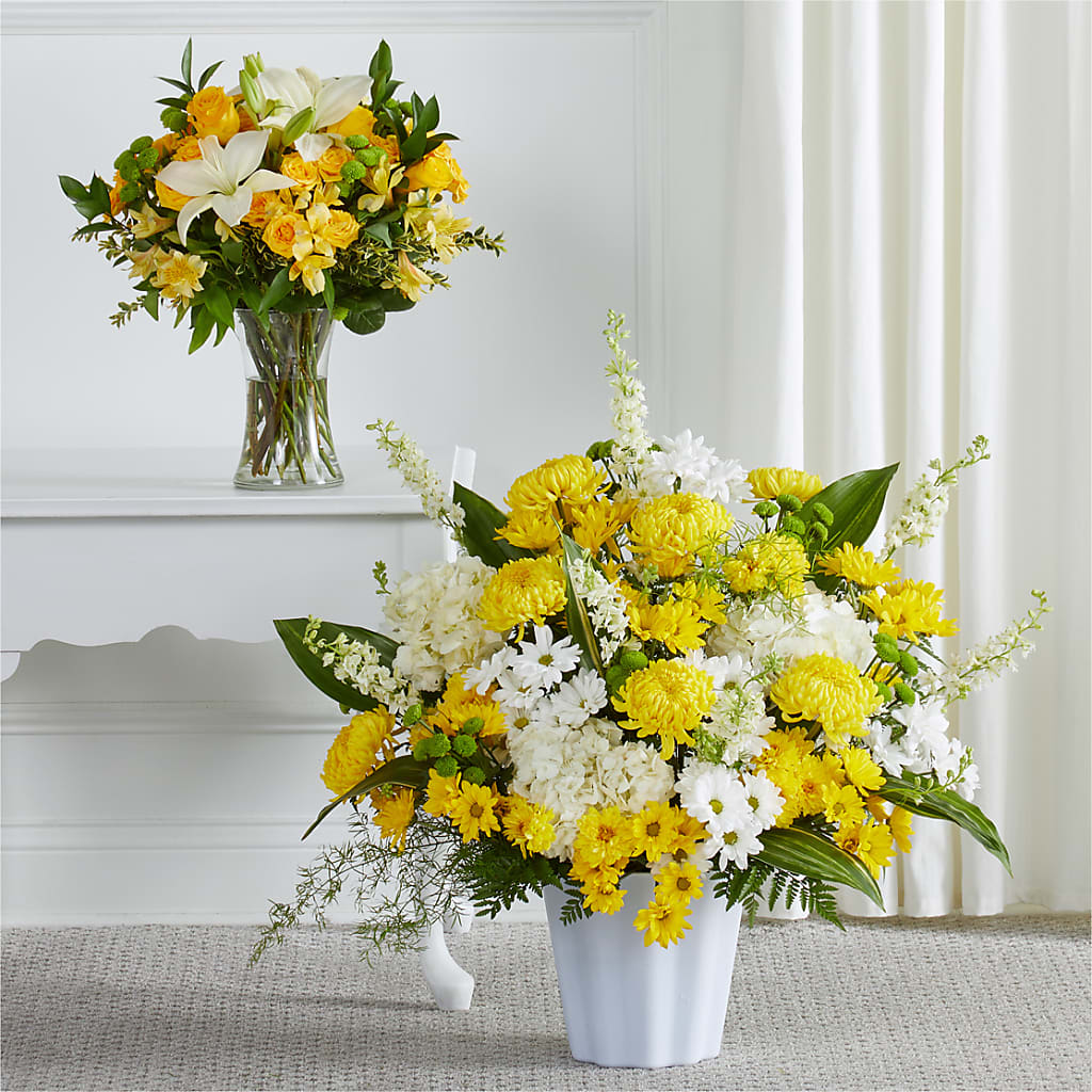 Warm Remembrance Bundles – Petal Palace, Lamesa TX