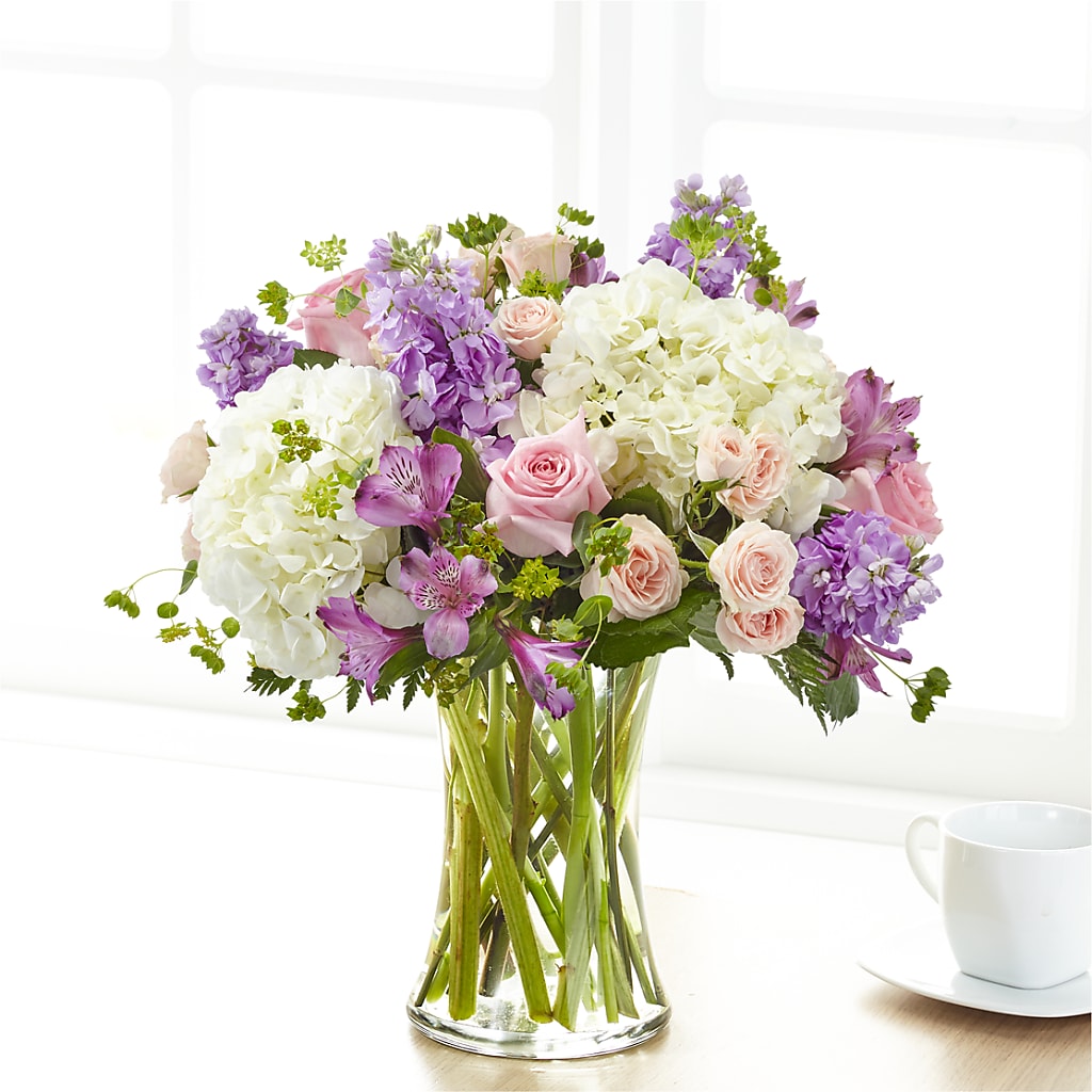 Shared Sentiment Bouquet – Petal Palace, Lamesa TX