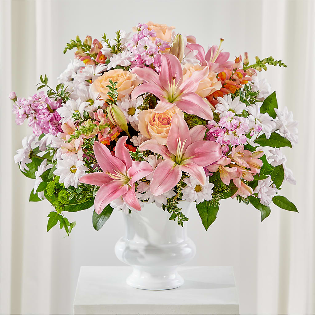 Heartfelt Gesture Urn Arrangement – Petal Palace, Lamesa TX