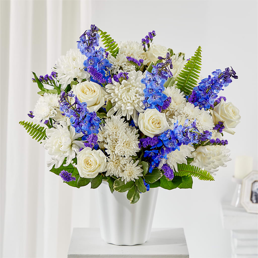 Hold Dear Tabletop Basket – Petal Palace, Lamesa TX