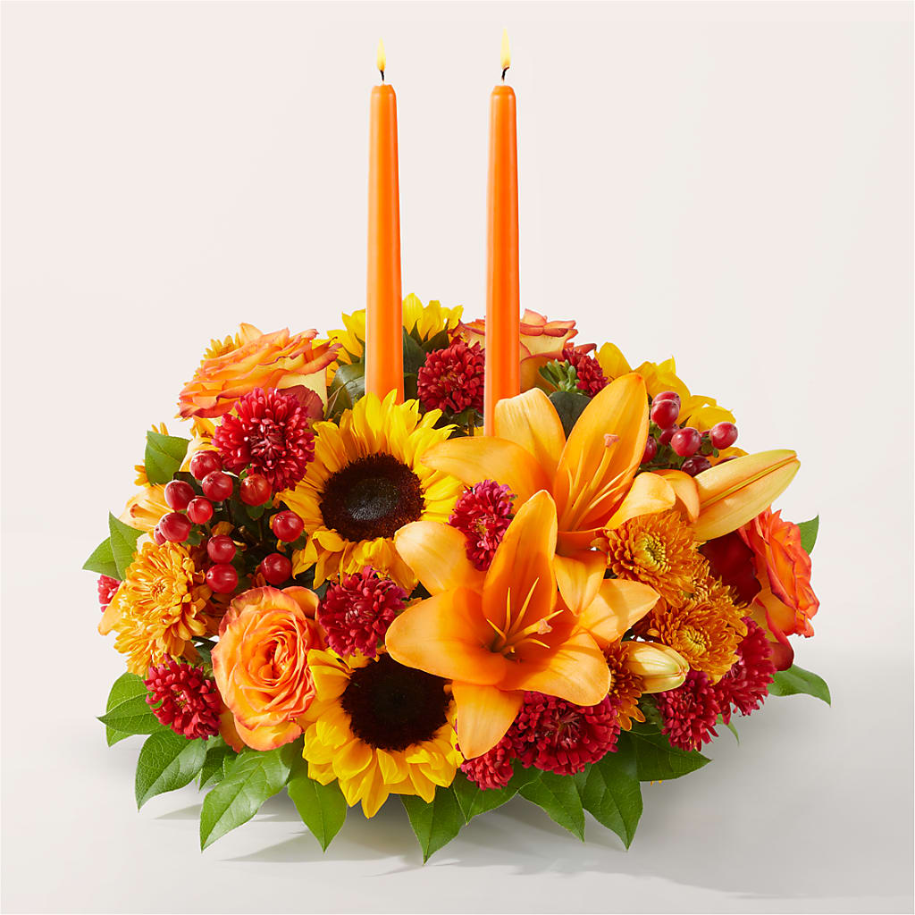 Grateful Centerpiece – Petal Palace, Lamesa TX