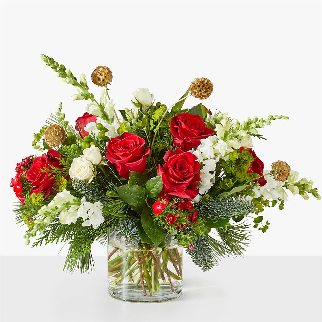 Deck the Halls Bouquet – Petal Palace, Lamesa TX