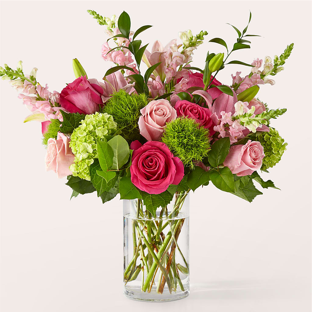Fit for a Queen Luxury Bouquet – Petal Palace, Lamesa TX