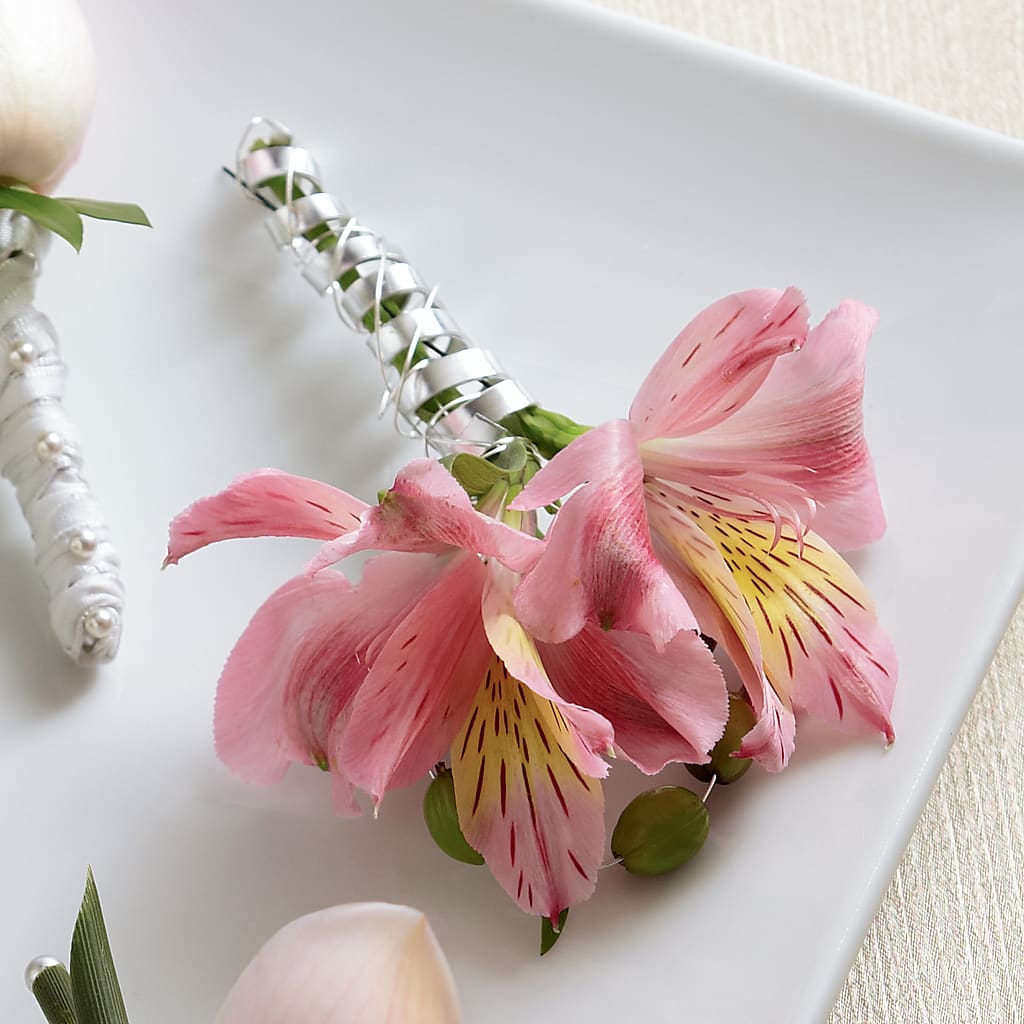 Pink Peruvian Lily Boutonniere – Petal Palace, Lamesa TX