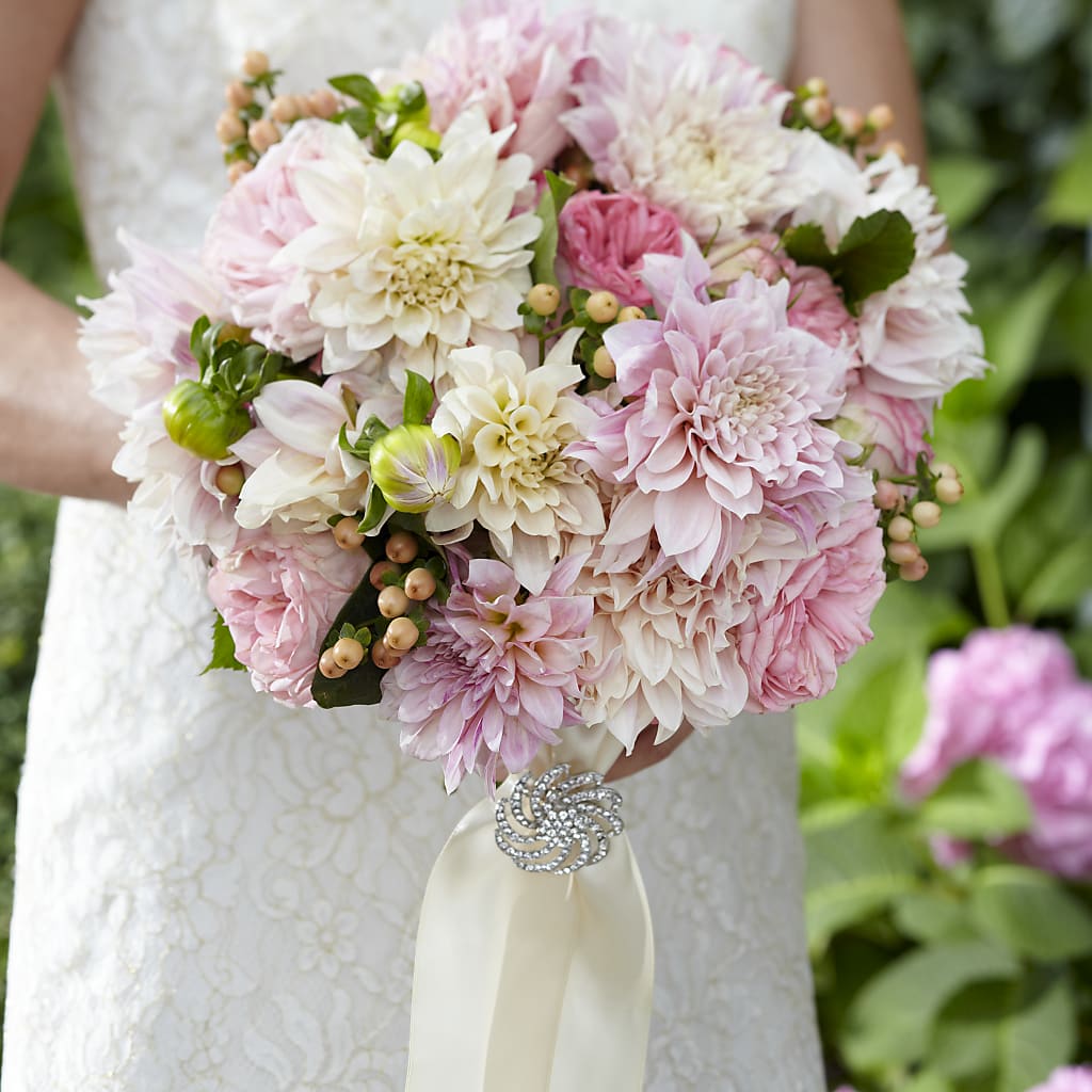 Heart's Promise Bouquet – Petal Palace, Lamesa TX