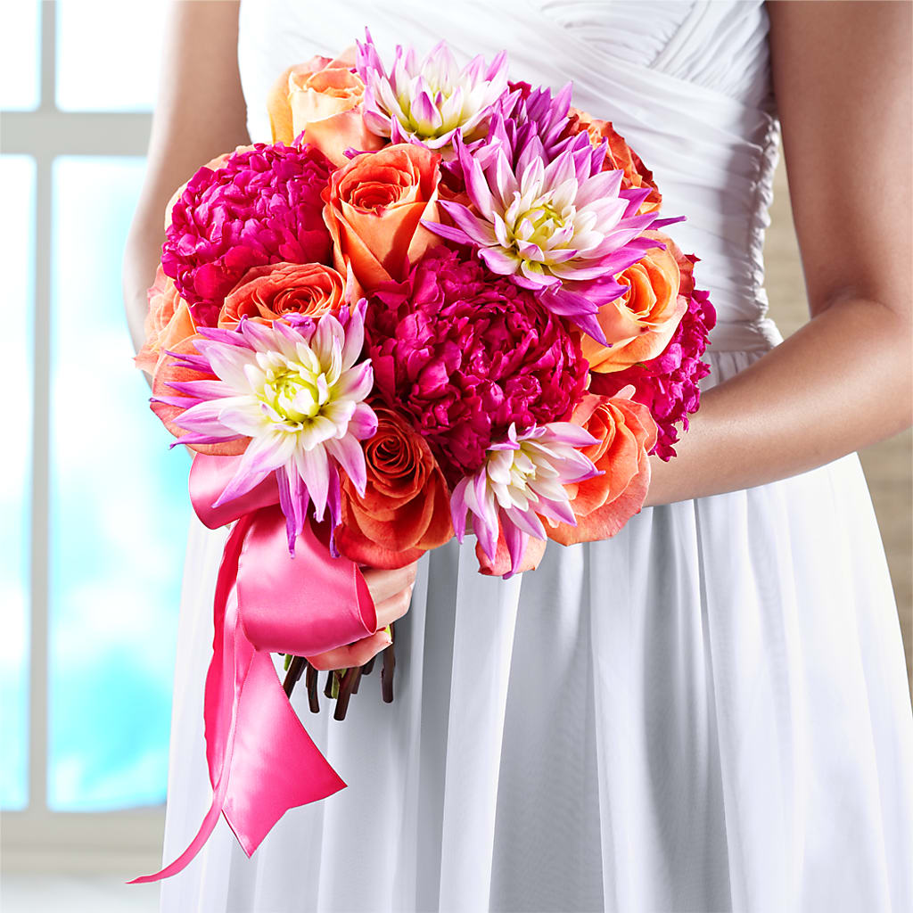 New Love Bouquet – Petal Palace, Lamesa TX