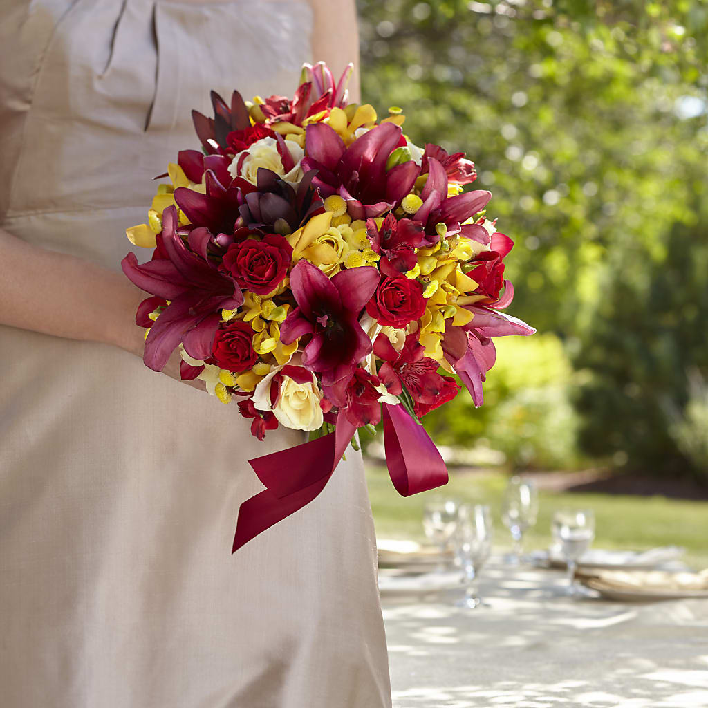 Sunningdale Bouquet – Petal Palace, Lamesa TX
