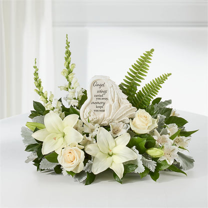 Holding You Close Arrangement –  Petal Palace, Lamesa TX