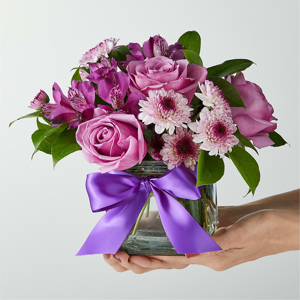 Sugarplum Bouquet –  Petal Palace, Lamesa TX