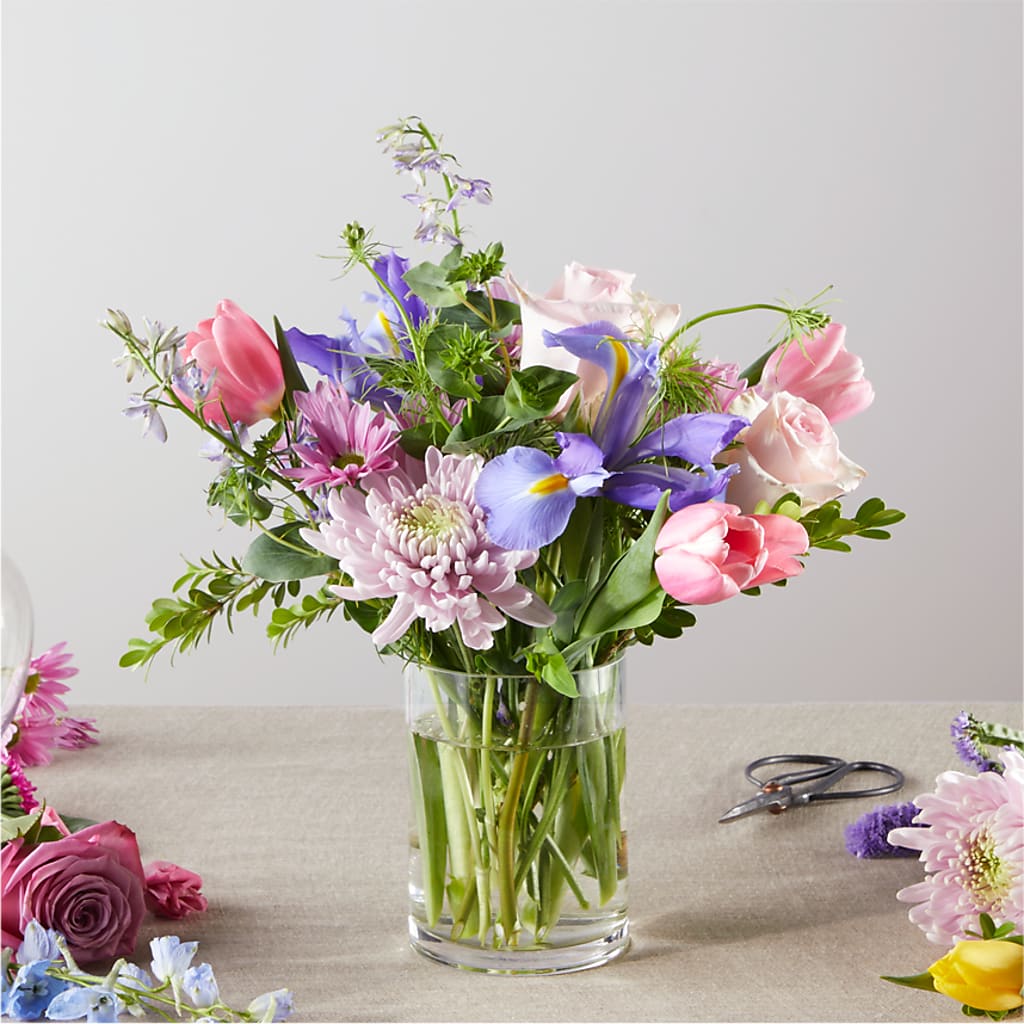 Pastel Tradition - A Florist Original –  Petal Palace, Lamesa TX
