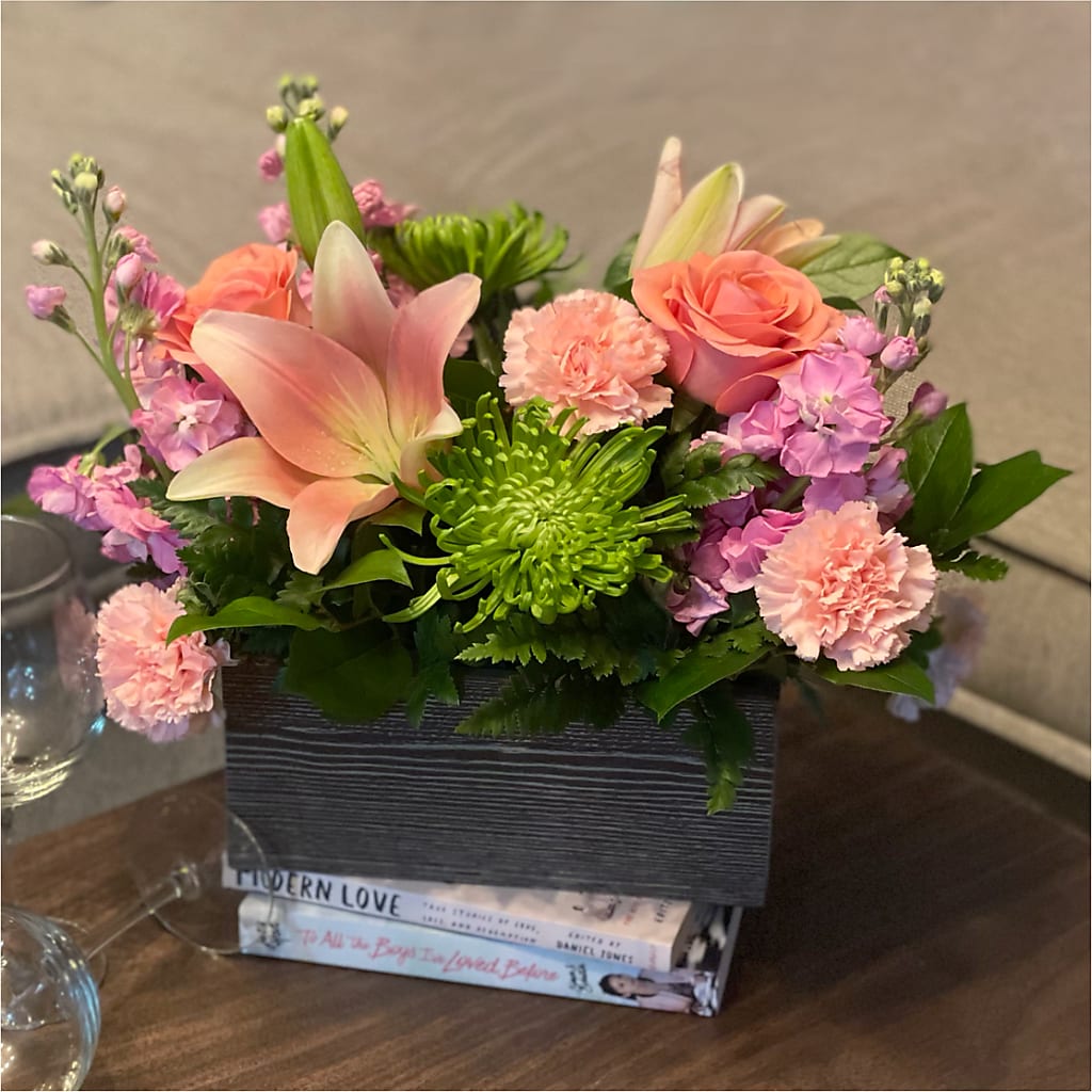 Beautiful Spirit Basket –  Petal Palace, Lamesa TX