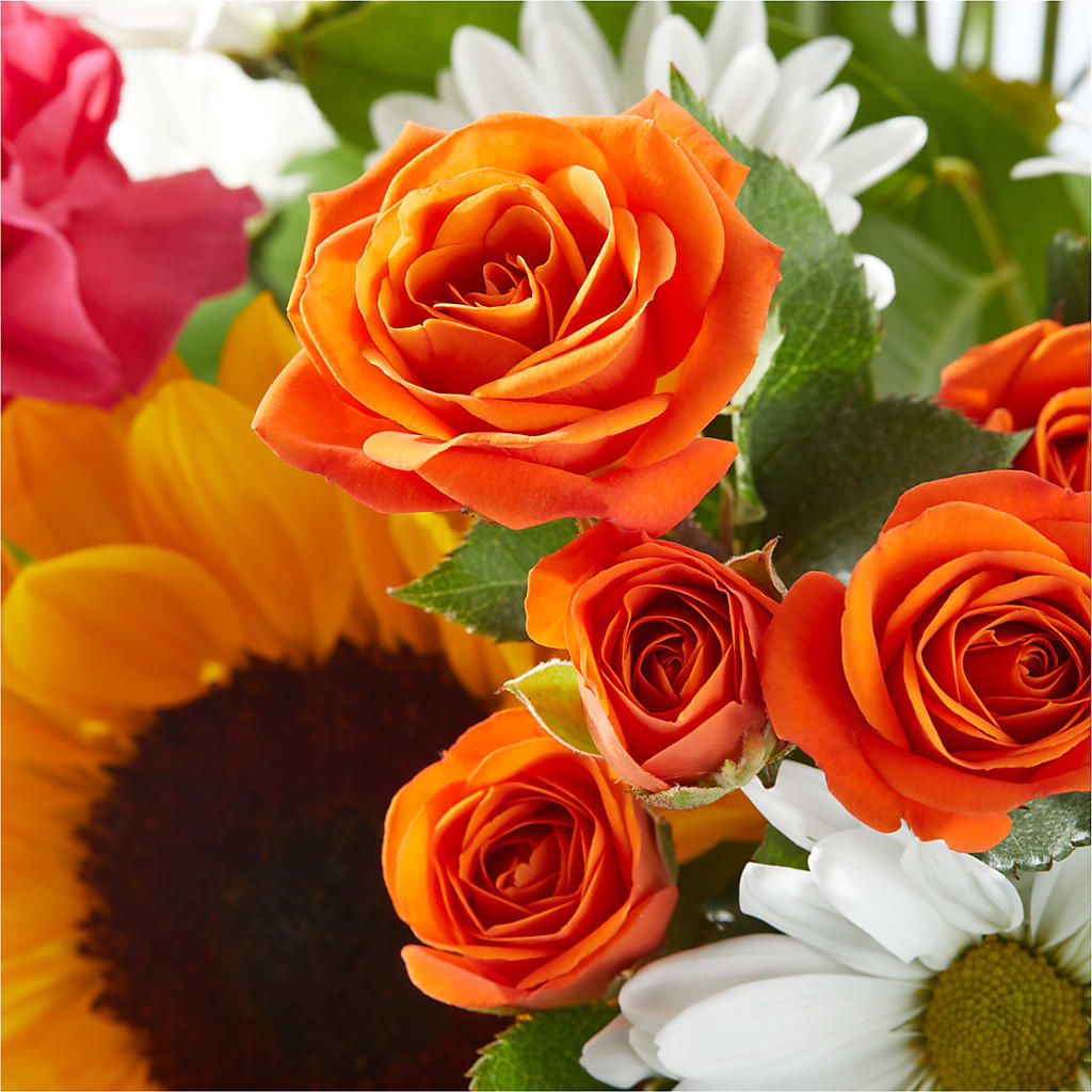 Sun-drenched Blooms Bouquet –  Petal Palace, Lamesa TX