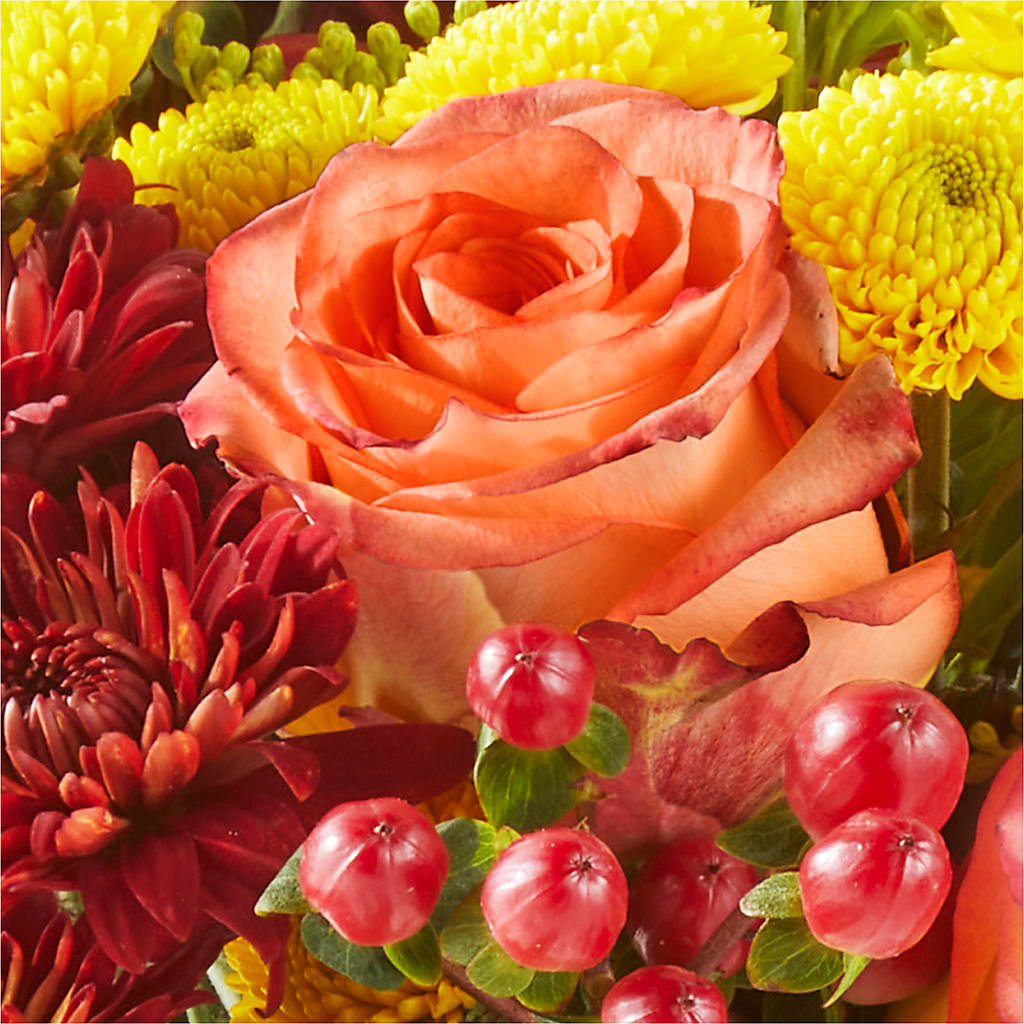 Apple Picking Bouquet –  Petal Palace, Lamesa TX