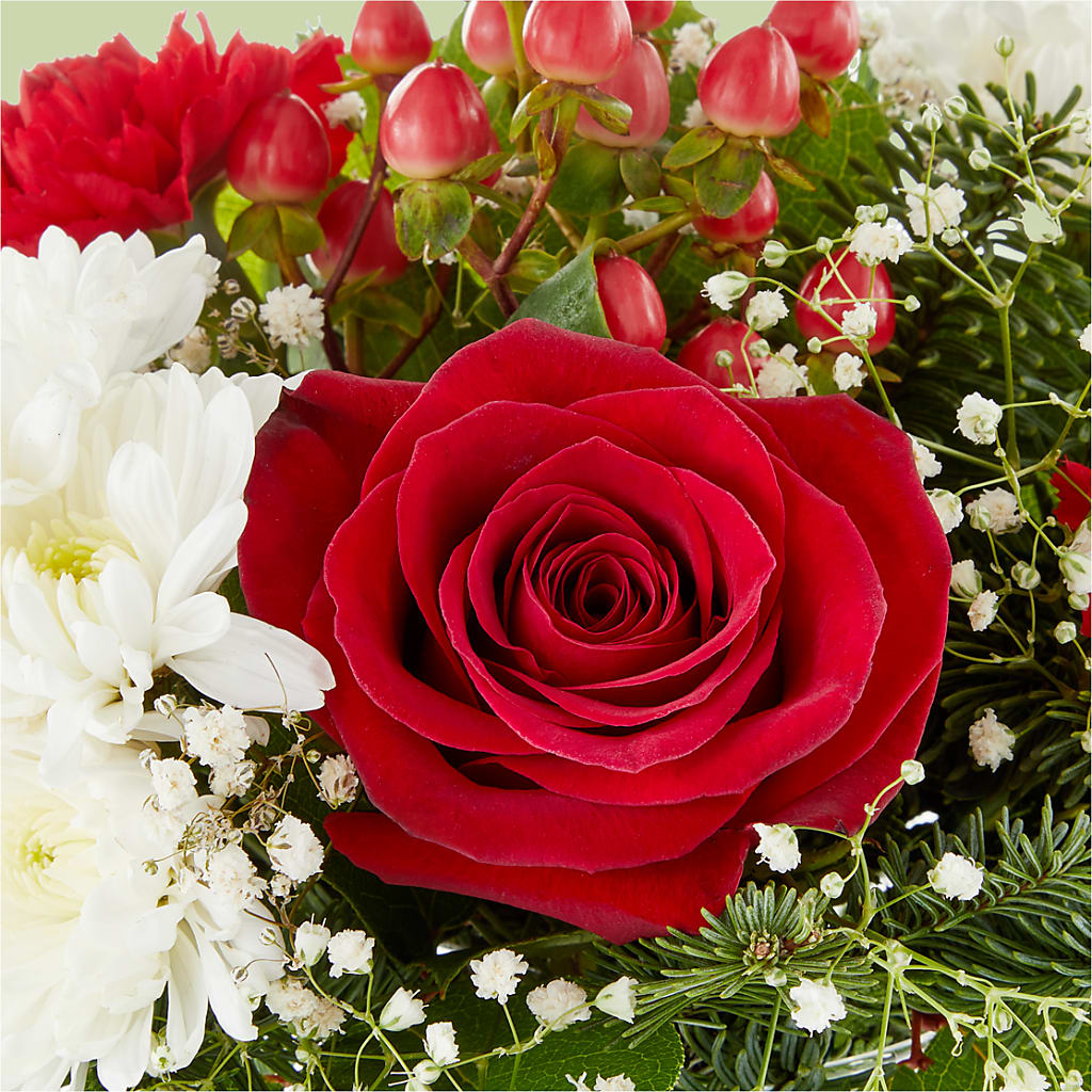 Chance of Flurries Bouquet –  Petal Palace, Lamesa TX