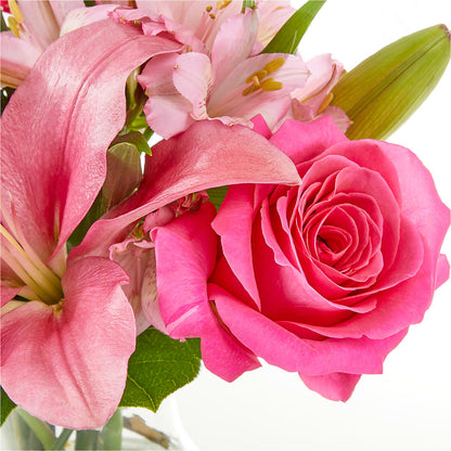 Lots of Love Bouquet –  Petal Palace, Lamesa TX