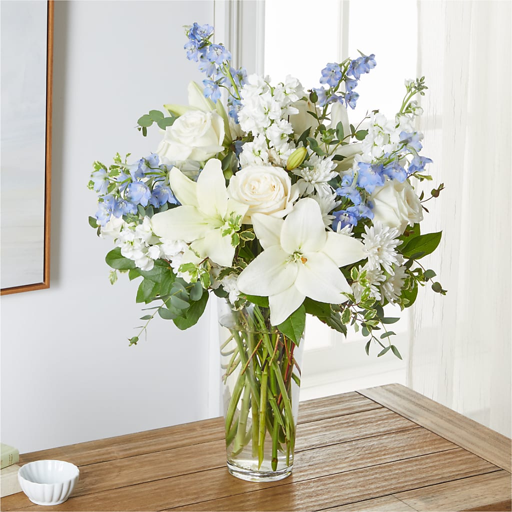 Peace of Mind Bouquet –  Petal Palace, Lamesa TX