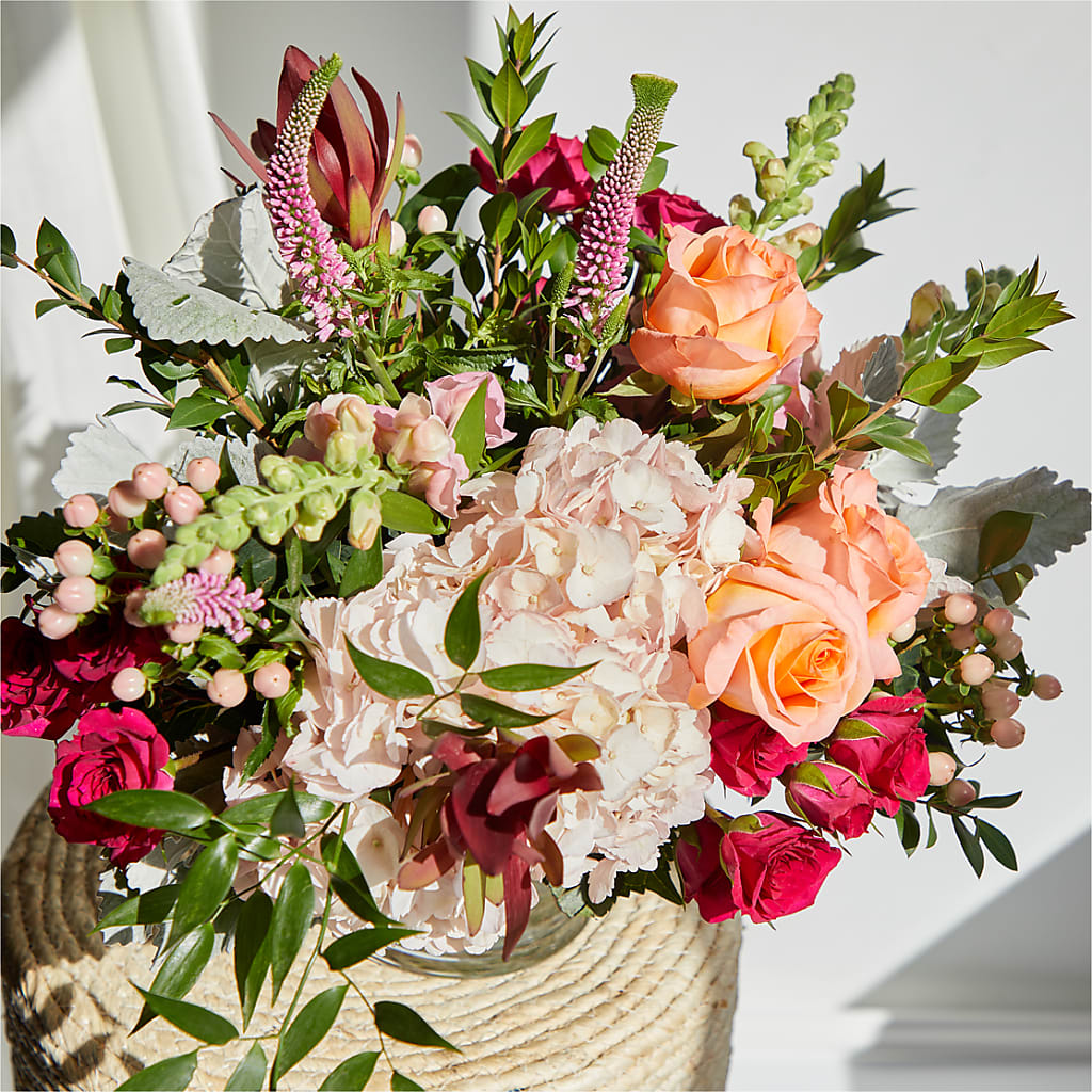 Glitz & Glam Bouquet –  Petal Palace, Lamesa TX