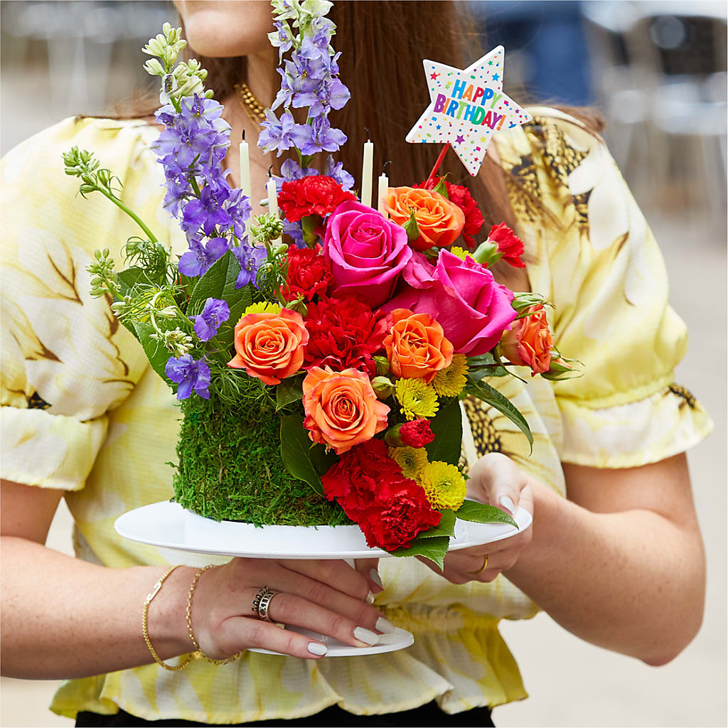 Best Year Yet Floral Cake –  Petal Palace, Lamesa TX