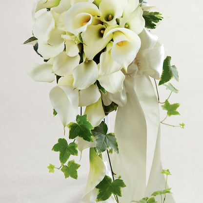White Chapel Bouquet –  Petal Palace, Lamesa TX